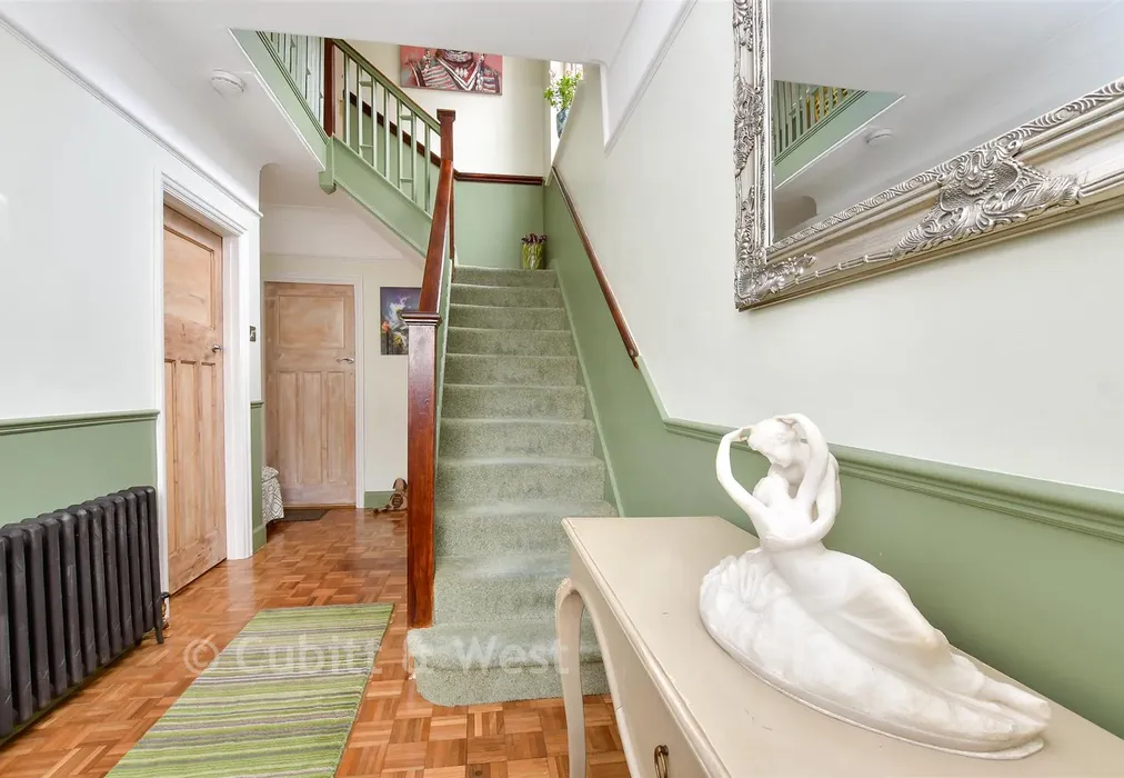 Entrance Hall - Purley Park Road, Purley, Surrey - Wards of Kent
