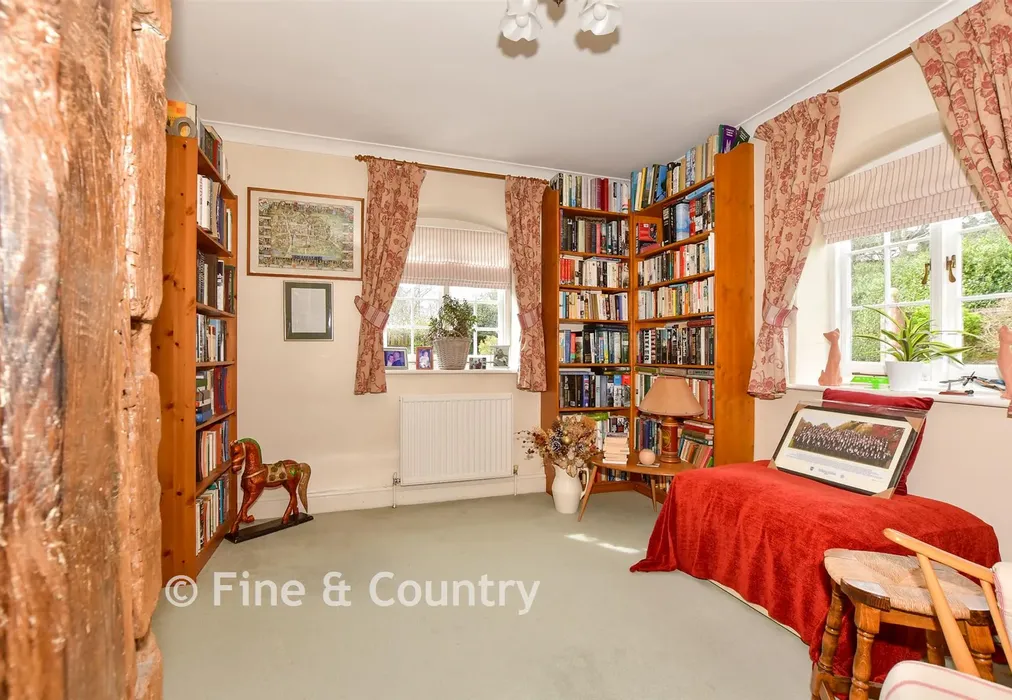 Internal Lifestyle Photograph - Acrise, Folkestone, Kent - Wards of Kent