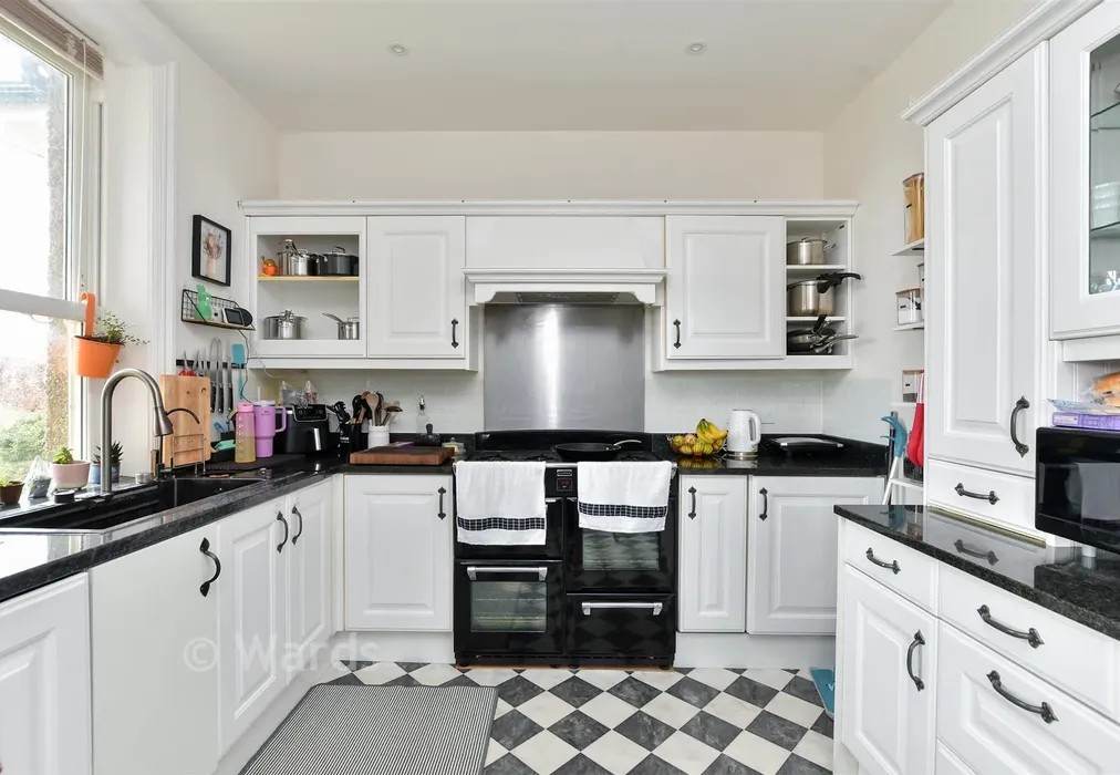 Kitchen - Manor Road, St. Nicholas At Wade, Birchington, Kent - Wards of Kent