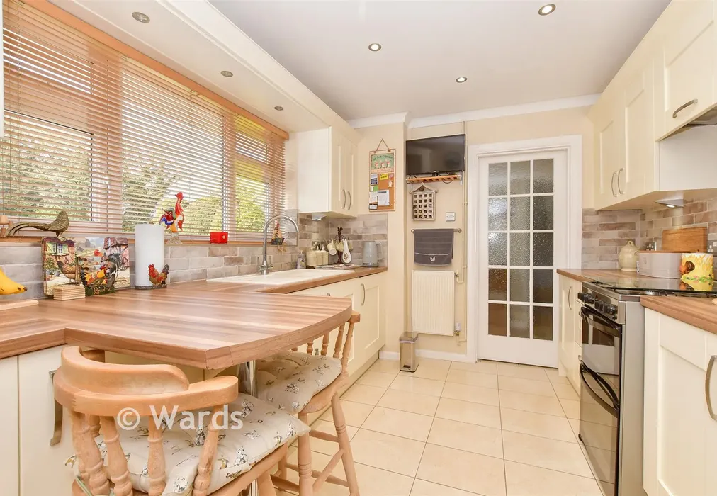 Kitchen - Northdown Road, Margate, Kent - Wards of Kent