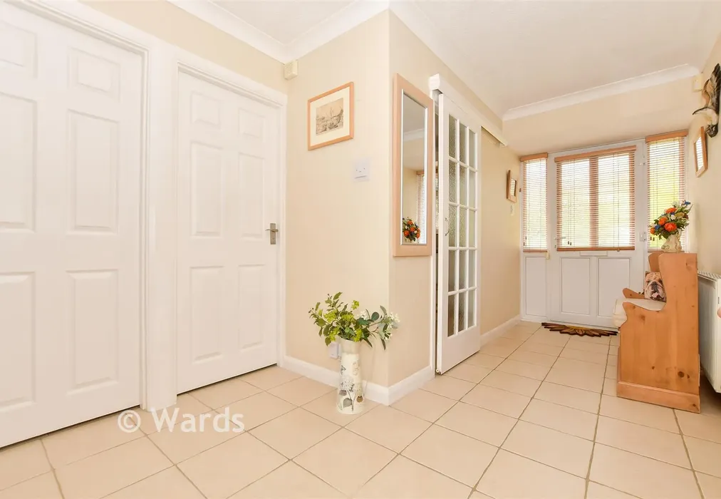 Entrance Hall - Northdown Road, Margate, Kent - Wards of Kent
