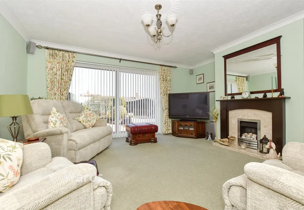 Lounge - Northdown Road, Margate, Kent - Wards of Kent