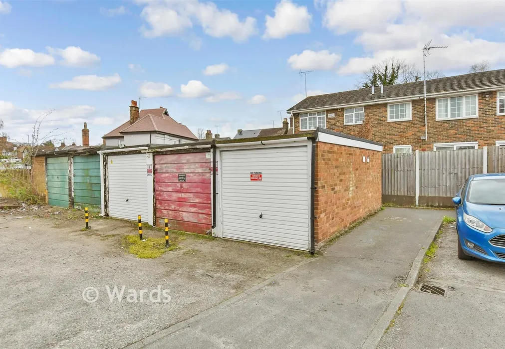 Garage - Balmoral Terrace, Sittingbourne, Kent - Wards of Kent