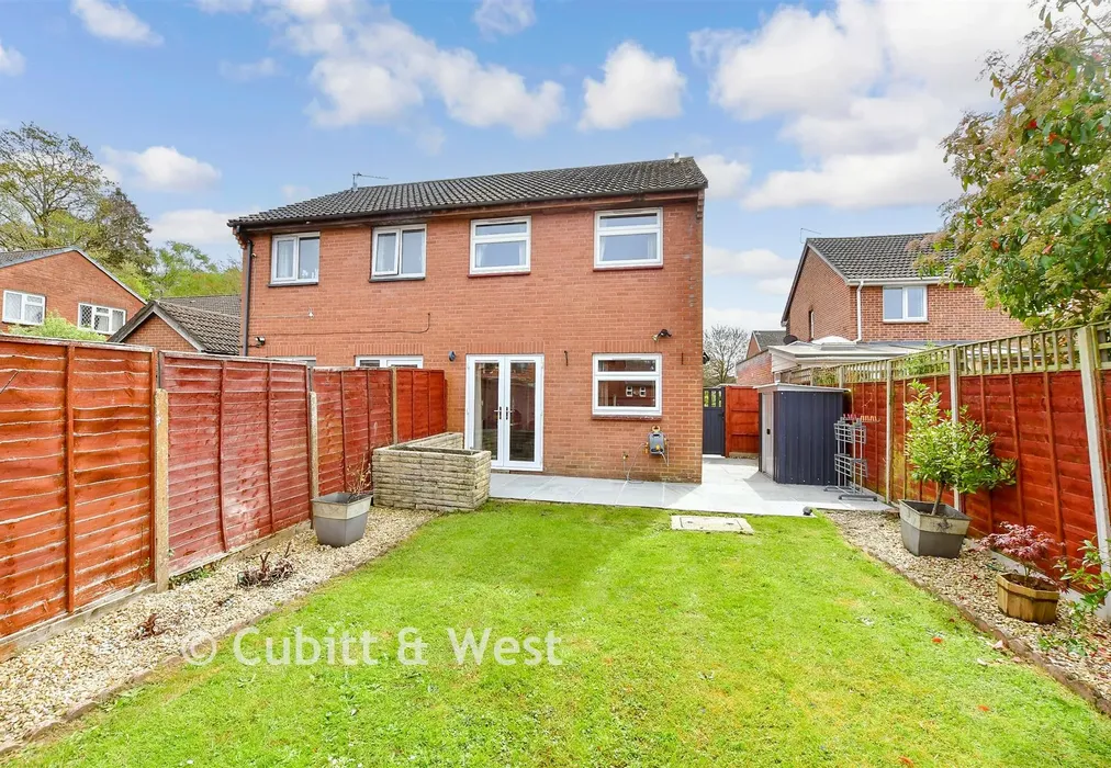 Rear Garden - Sonnet Way, Waterlooville, Hampshire - Wards of Kent