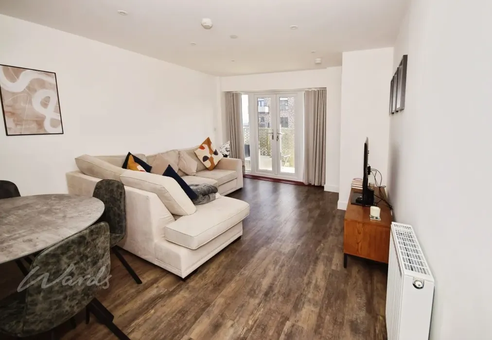 QUAY LOUNGE - Glenway Road ME1 - Wards of Kent