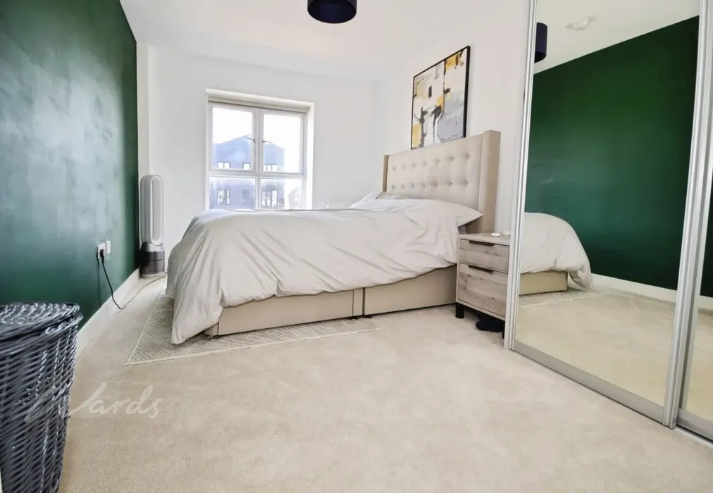 QUAY BED 1 - Glenway Road ME1 - Wards of Kent