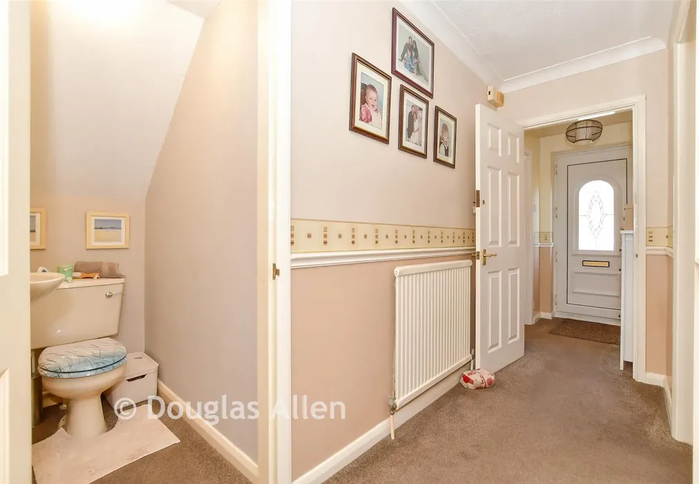 Hallway - Ilfracombe Crescent, Hornchurch, Essex - Wards of Kent