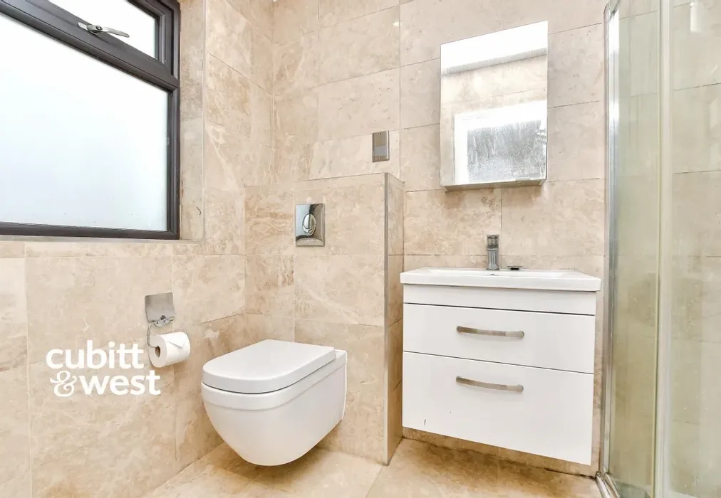 Bathroom - Stayton Road Sutton SM1 - Wards of Kent