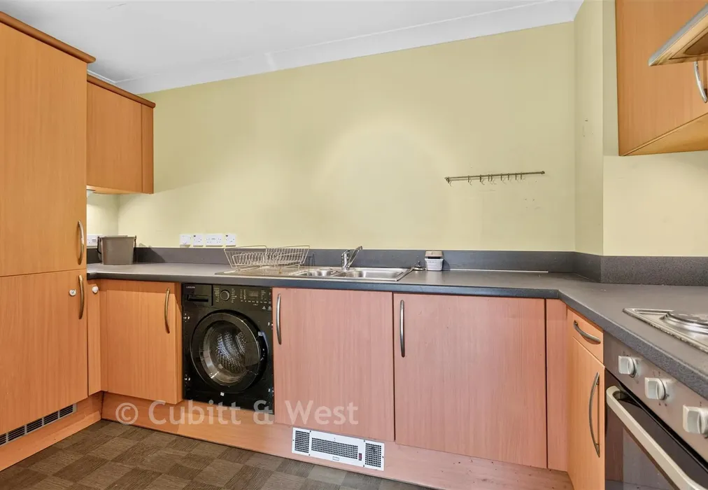 Kitchen - High Street, Cosham, Portsmouth, Hampshire - Wards of Kent
