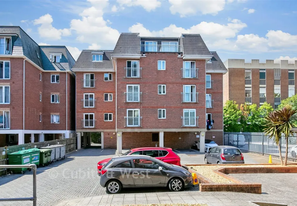 External (Web) Parking - High Street, Cosham, Portsmouth, Hampshire - Wards of Kent