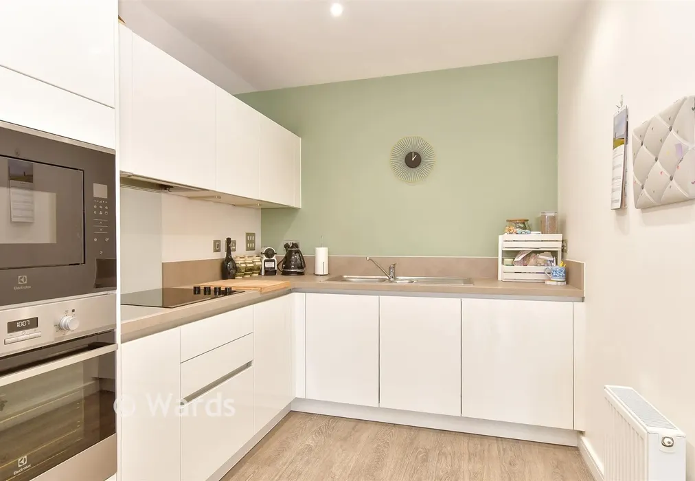 Kitchen/Lounge/ Dining Area - Common Creek Wharf, Rochester, Kent - Wards of Kent