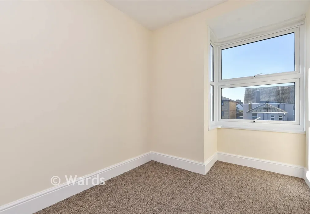 Bedroom 2 - Lyndhurst Avenue, Cliftonville, Margate, Kent - Wards of Kent