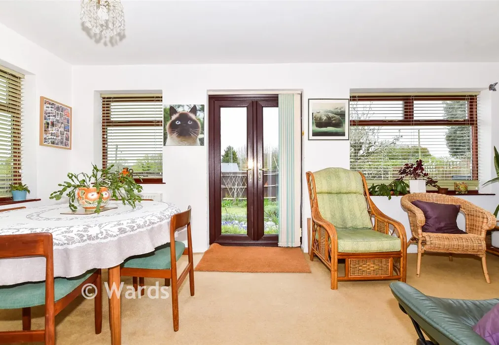 Garden Room - Marsh Road, Halling, Rochester, Kent - Wards of Kent