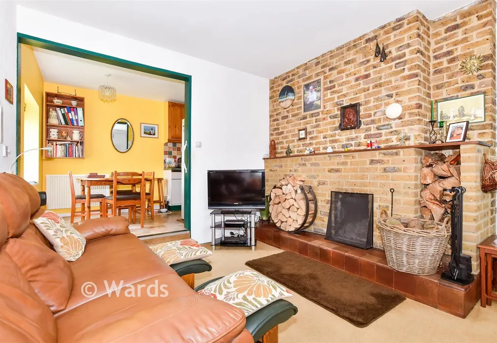 Lounge - Marsh Road, Halling, Rochester, Kent - Wards of Kent