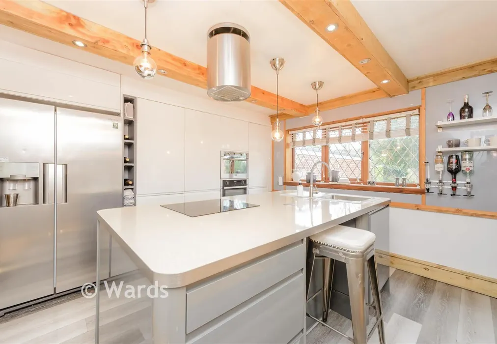 Kitchen - Botsom Lane, West Kingsdown, Sevenoaks, Kent - Wards of Kent