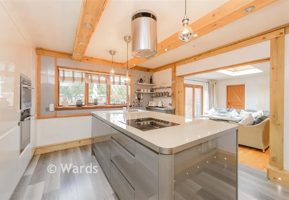 Kitchen - Botsom Lane, West Kingsdown, Sevenoaks, Kent - Wards of Kent