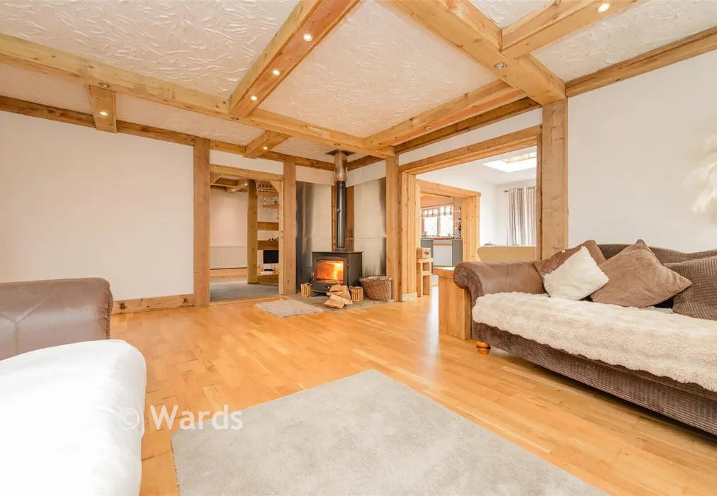 Lounge - Botsom Lane, West Kingsdown, Sevenoaks, Kent - Wards of Kent