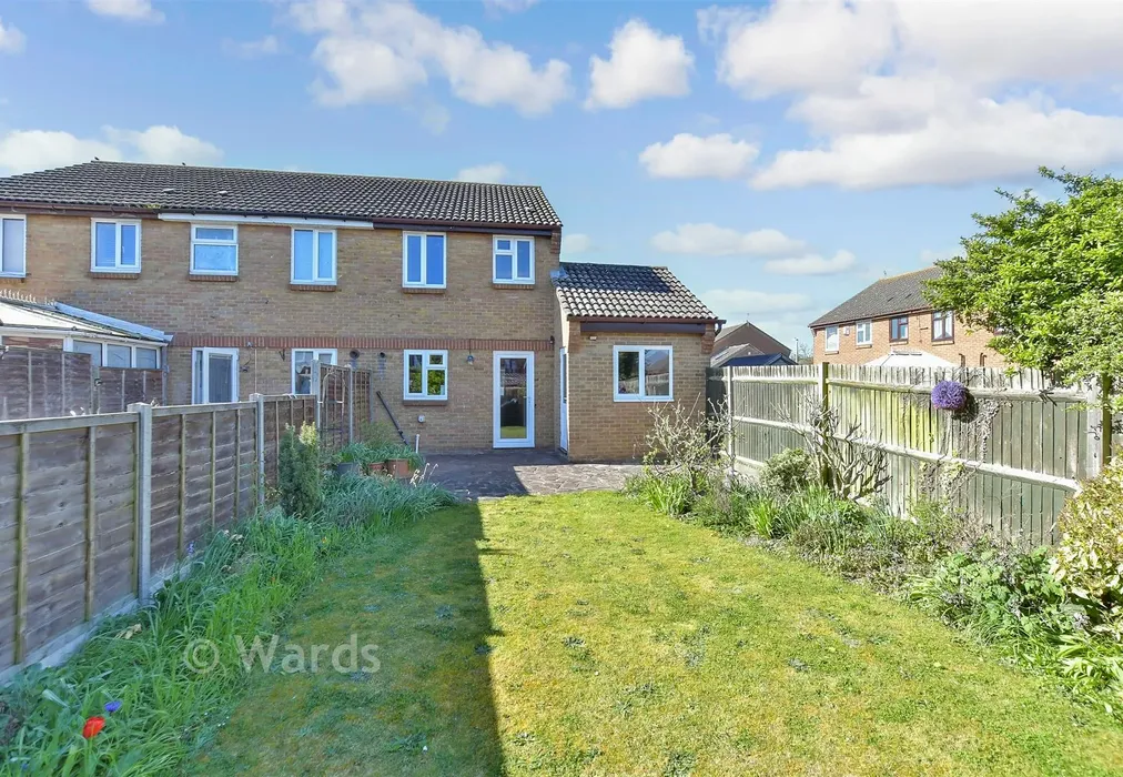 Rear Garden - Drakes Close, Upchurch, Sittingbourne, Kent - Wards of Kent