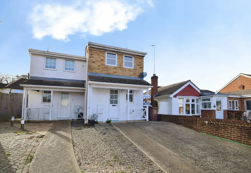 savage front - Savage Road Chatham ME5 - Wards of Kent