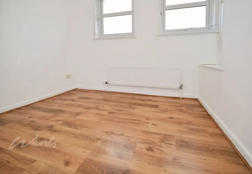 savage bed 2 - Savage Road Chatham ME5 - Wards of Kent