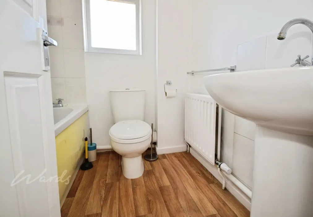 savage bathroom - Savage Road Chatham ME5 - Wards of Kent