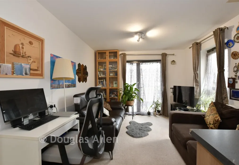 Lounge/Kitchen /Dining Room A - Ager Avenue, Dagenham, Essex - Wards of Kent
