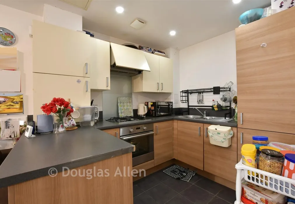 Lounge/Kitchen /Dining Room A - Ager Avenue, Dagenham, Essex - Wards of Kent
