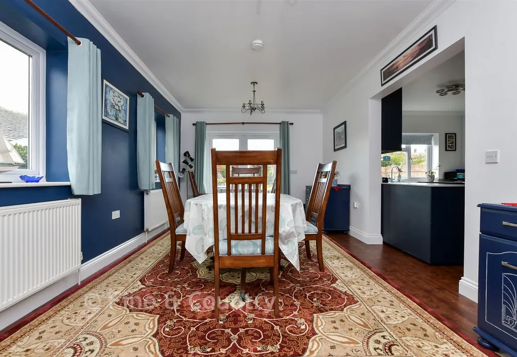 Dining Area - Western Esplanade, Broadstairs, Kent - Wards of Kent