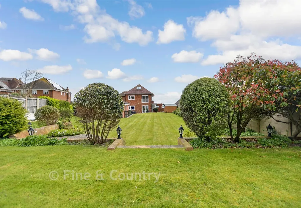 Rear Elevation - Western Esplanade, Broadstairs, Kent - Wards of Kent
