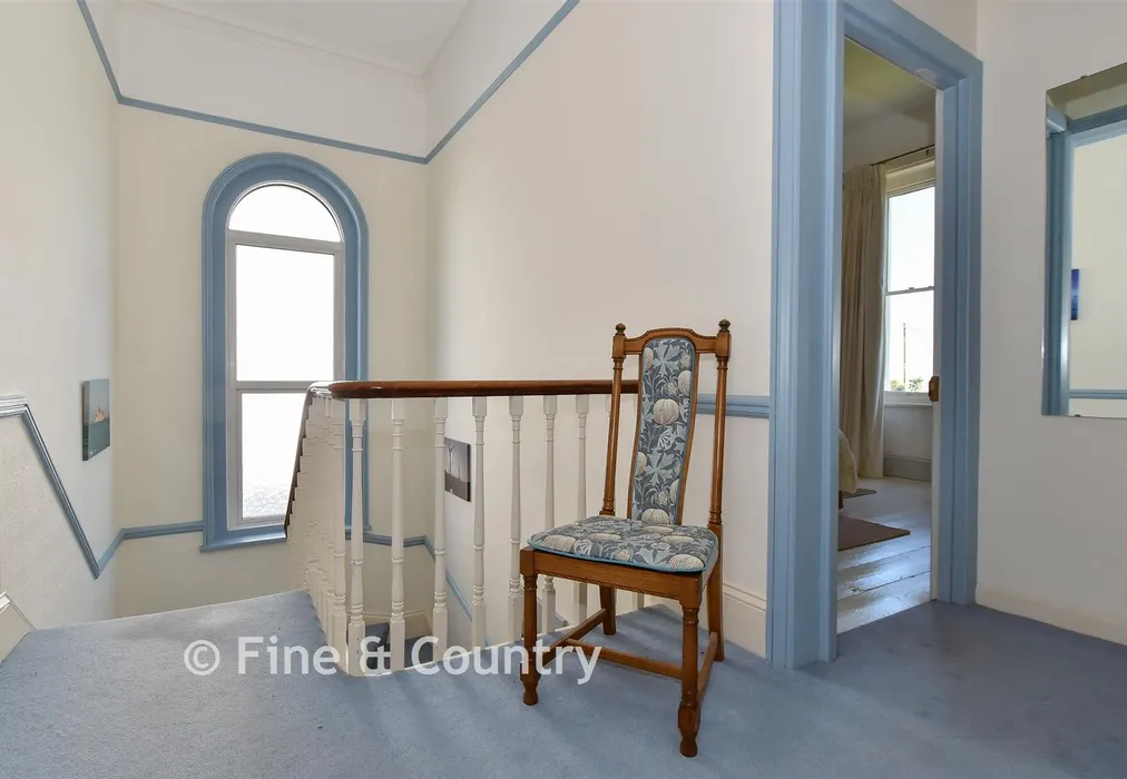 Internal Lifestyle Photograph - The Strand, Ryde, Isle of Wight - Wards of Kent