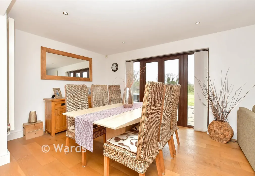 Lounge/Dining Area - Wrotham Road, Meopham, Kent - Wards of Kent
