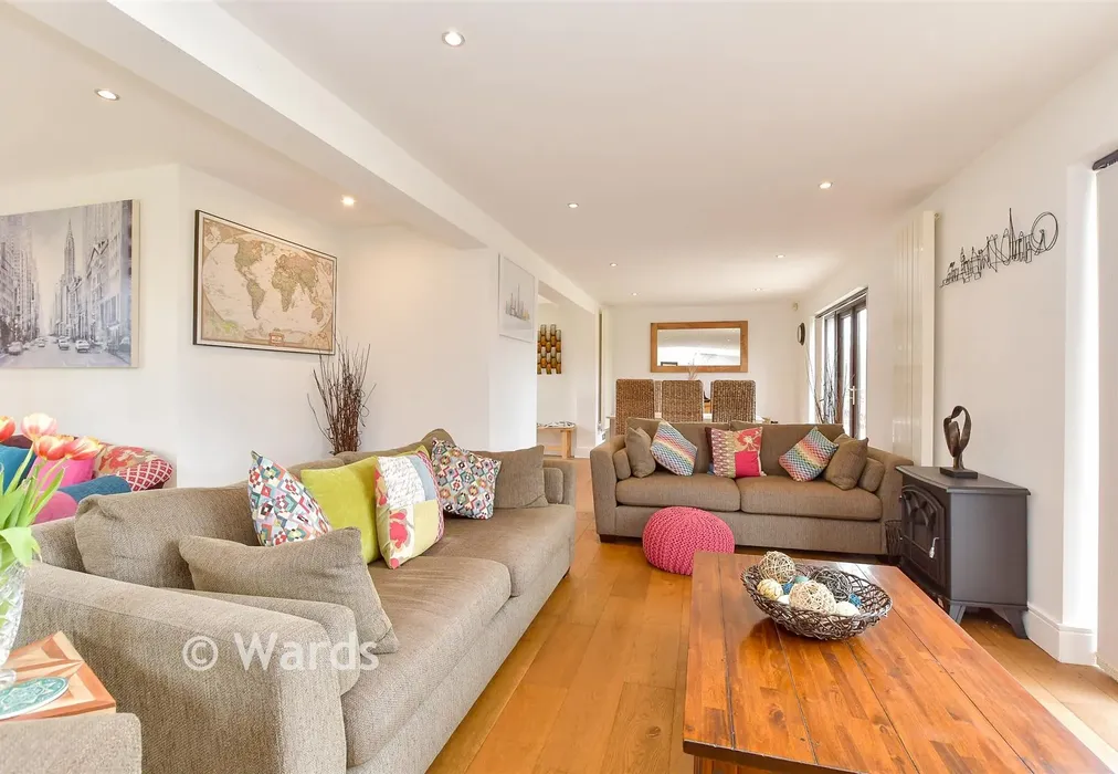 Lounge/Dining Area - Wrotham Road, Meopham, Kent - Wards of Kent