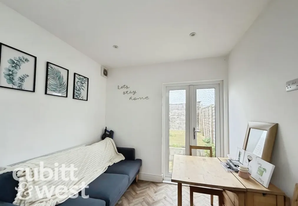  - Talbot Road Southsea PO4 - Wards of Kent