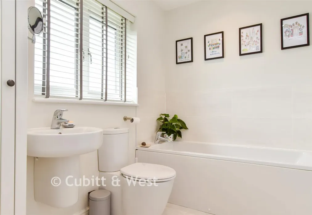 En-Suite Bathroom - Skylark Way, Barnham, Bognor Regis, West Sussex - Wards of Kent
