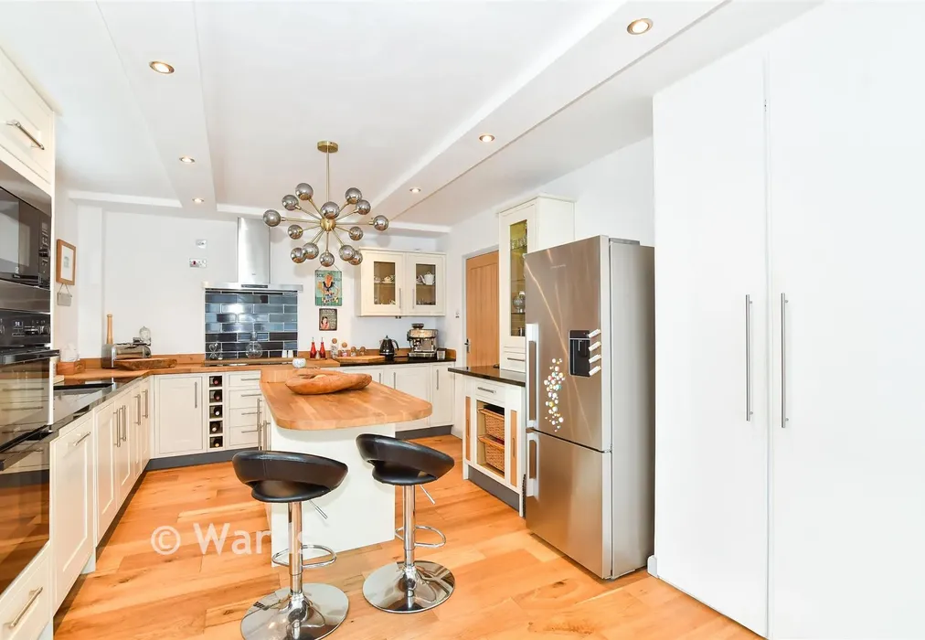 Kitchen/ Breakfast Area - Ashford Road, Bearsted, Maidstone, Kent - Wards of Kent