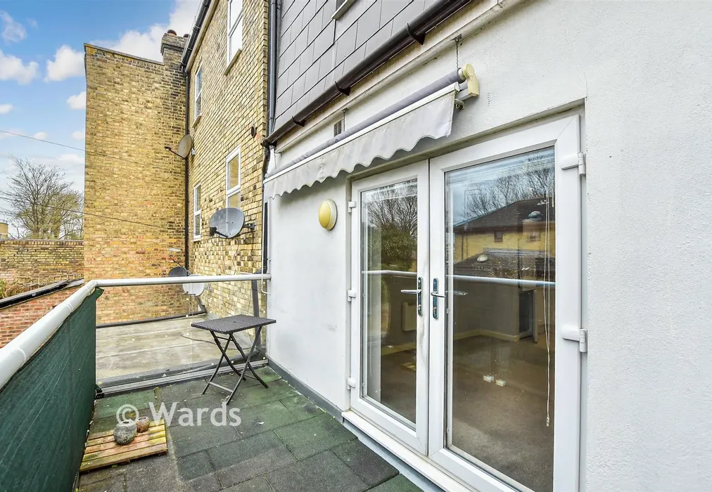 Balcony / Terrace - High Street, Snodland, Kent - Wards of Kent