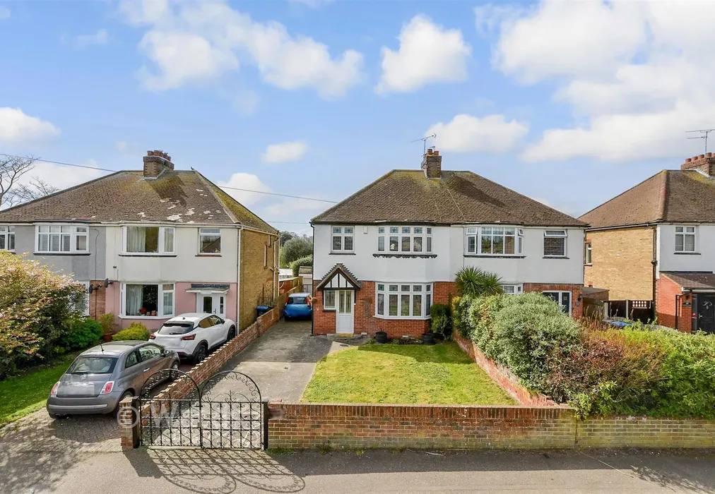 Front...(WEB) - Salisbury Avenue, Broadstairs, Kent - Wards of Kent
