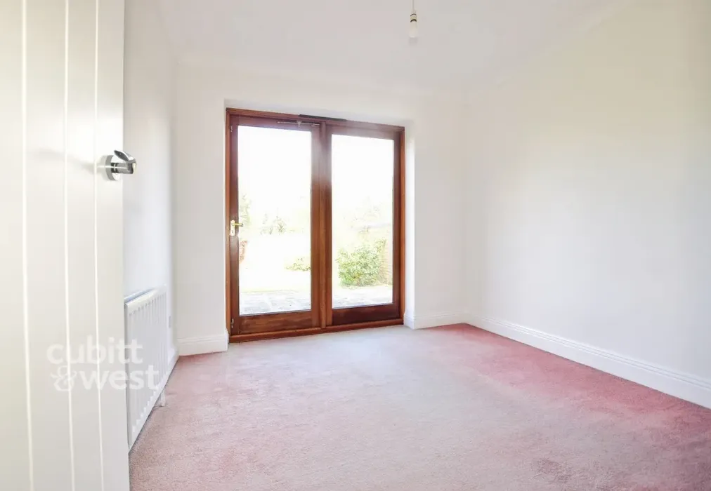 8b4d4455-DSC_3901 - Shottermill Horsham RH12 - Wards of Kent