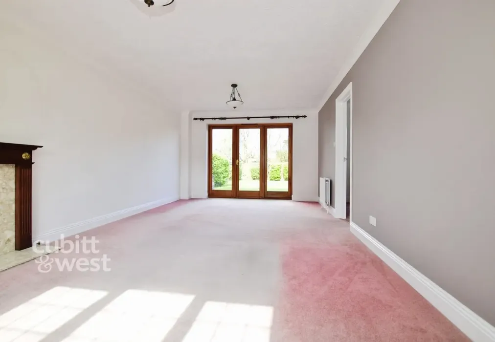 be85140f-DSC_3874 - Shottermill Horsham RH12 - Wards of Kent