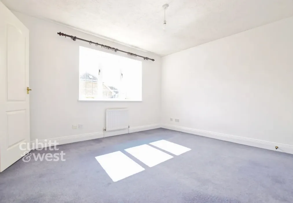 12407663-DSC_3912 - Shottermill Horsham RH12 - Wards of Kent