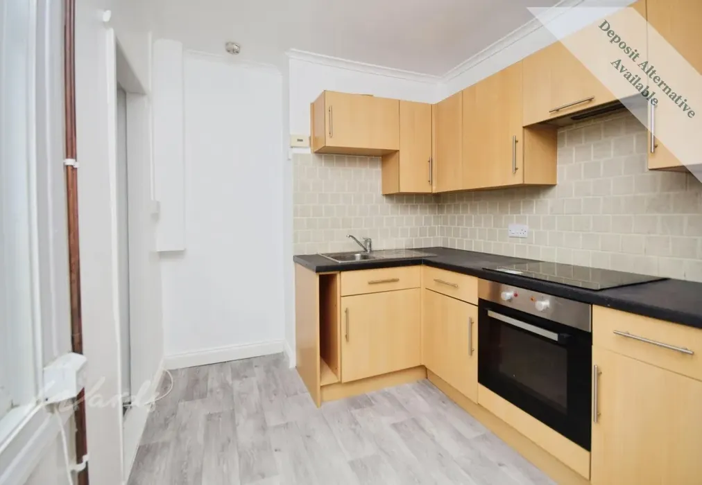 Kitchen - Tower Hill Dover CT17 - Wards of Kent