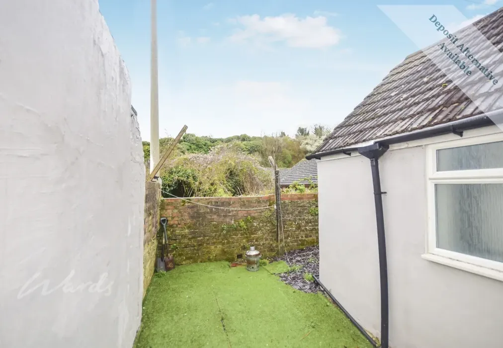 Garden - Tower Hill Dover CT17 - Wards of Kent