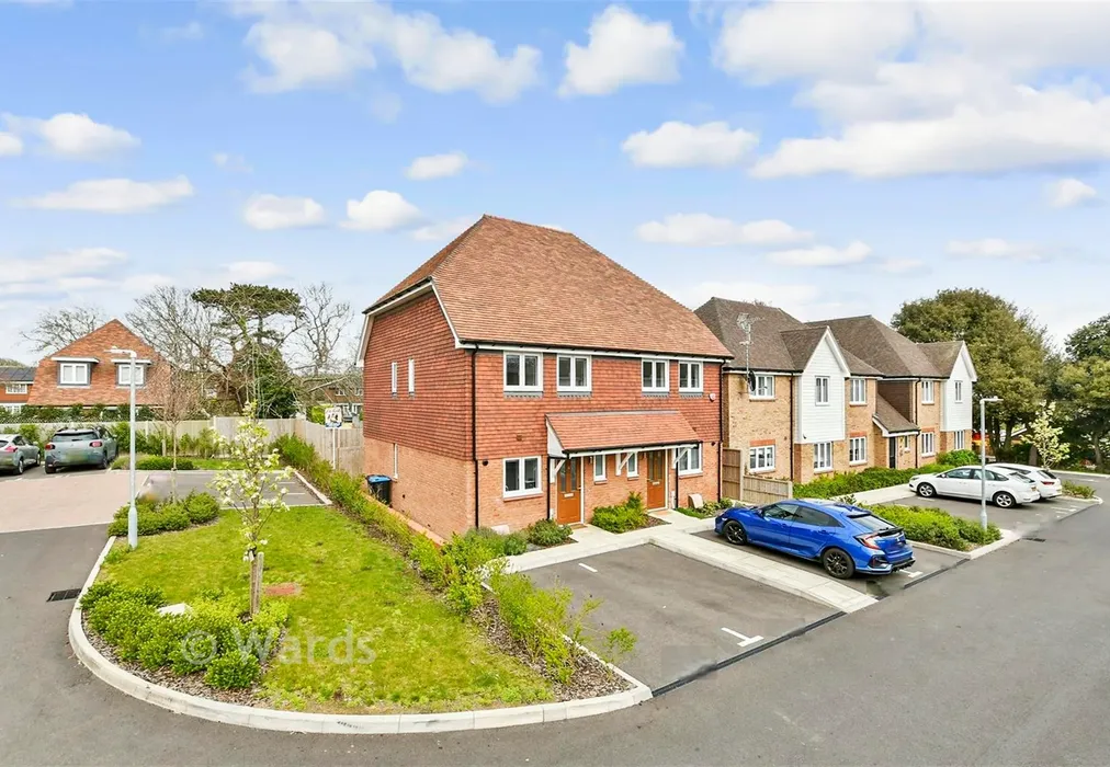 Front...(Web) - Kings Close, Broadstairs, Kent - Wards of Kent