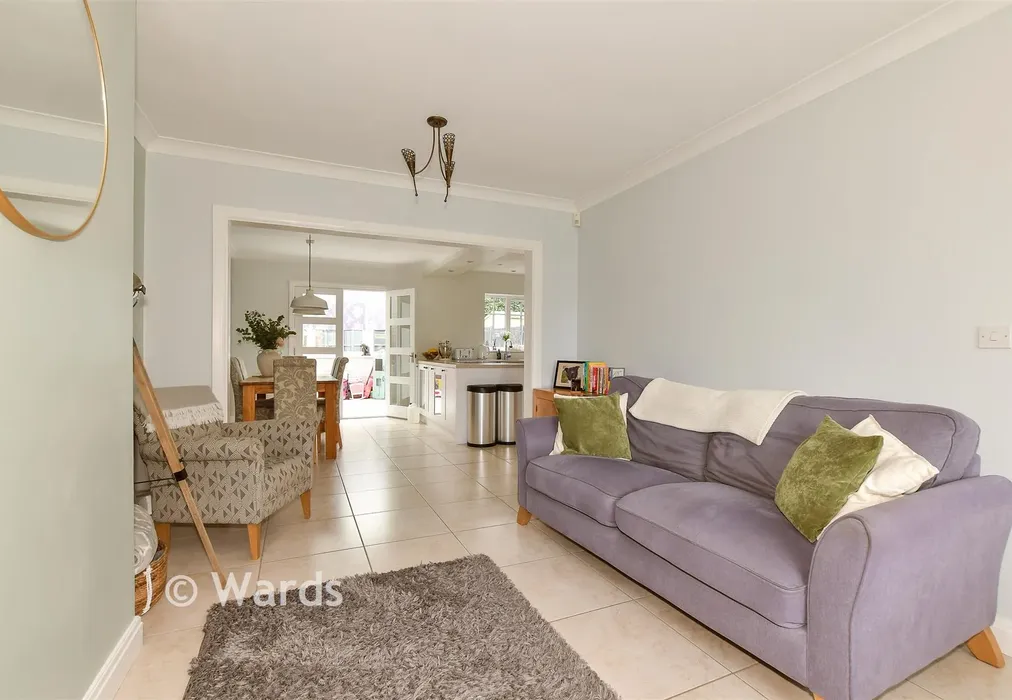 Lounge - Maritime Avenue, Herne Bay, Kent - Wards of Kent
