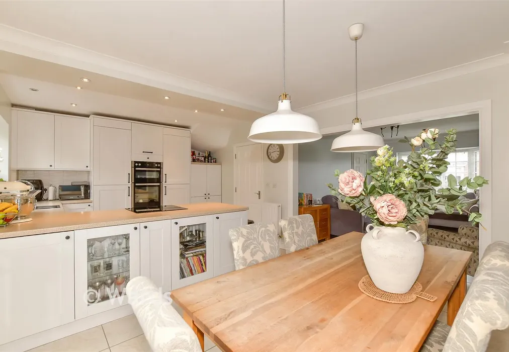 Kitchen/ Diner - Maritime Avenue, Herne Bay, Kent - Wards of Kent