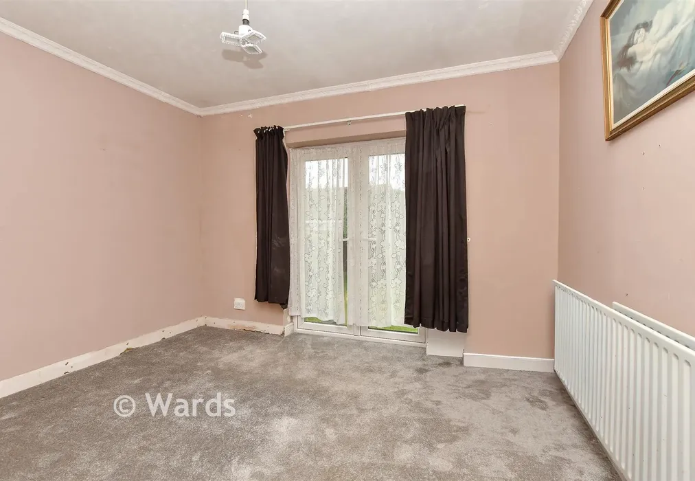 Bedroom 2 - Nutts Avenue, Leysdown-On-Sea, Sheerness, Kent - Wards of Kent