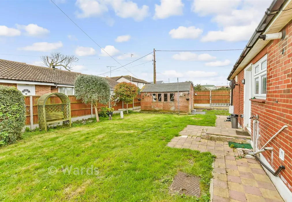 Rear Garden - Nutts Avenue, Leysdown-On-Sea, Sheerness, Kent - Wards of Kent