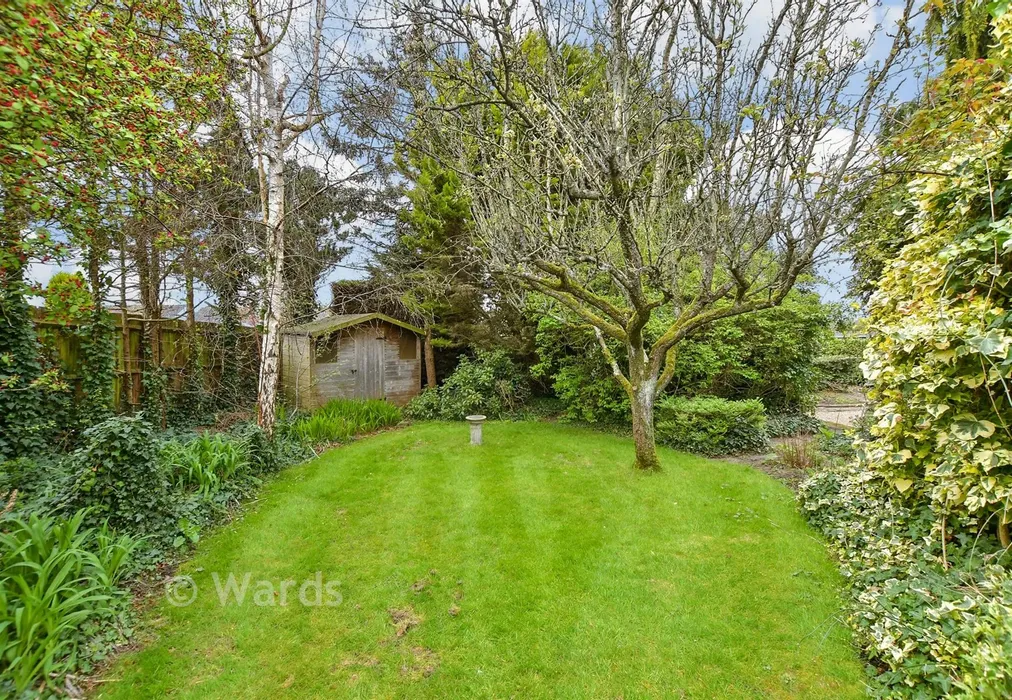 Rear Garden - Swan Lane, Sellindge, Ashford, Kent - Wards of Kent