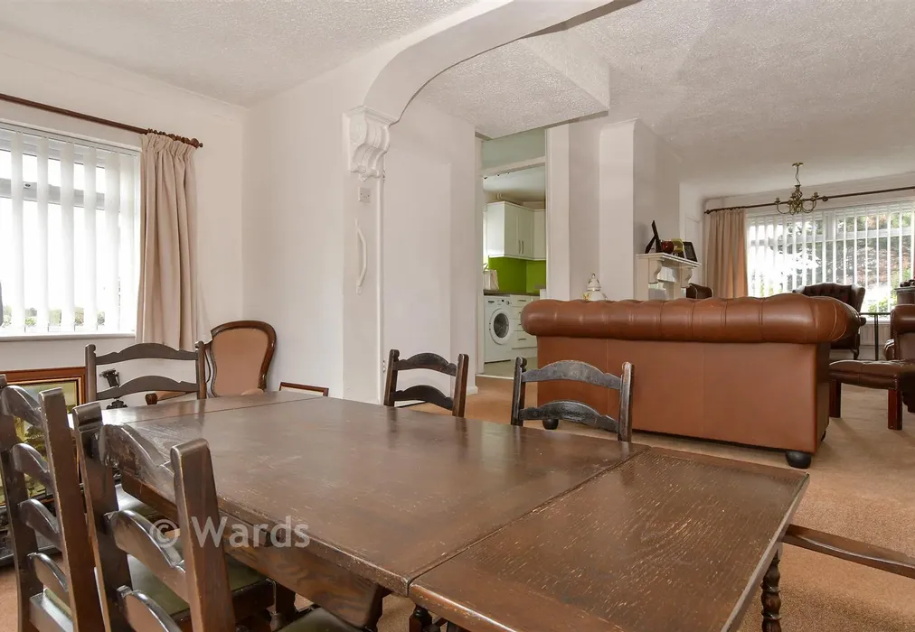 Dining Area - Chalky Bank, Gravesend, Kent - Wards of Kent