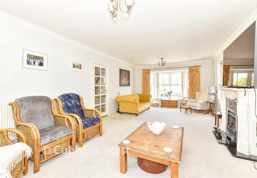Sitting Room - St. Andrew's Lane, Tangmere, Chichester, West Sussex - Wards of Kent